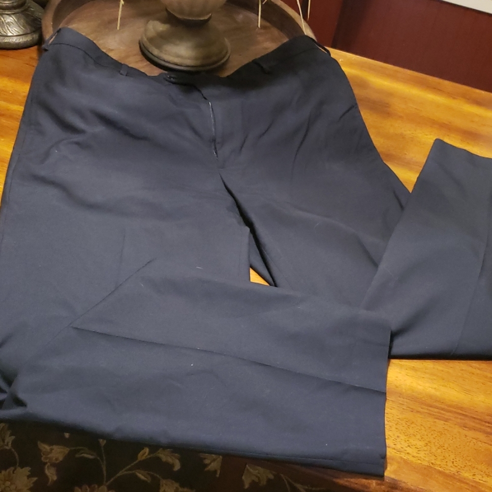 Van Heusen flat front trousers